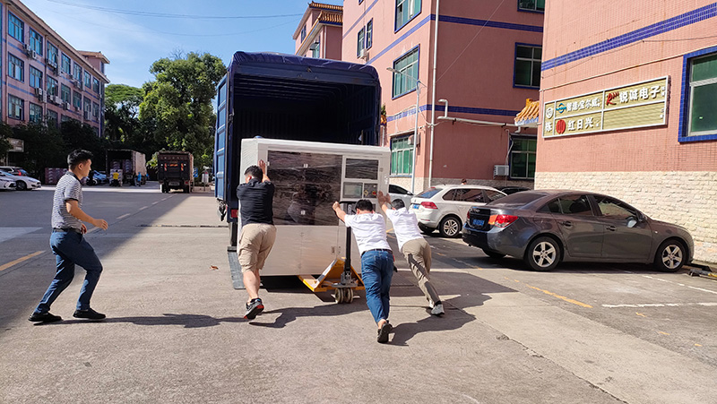 FPC上料机-1.jpg FPC上料机-1.jpg